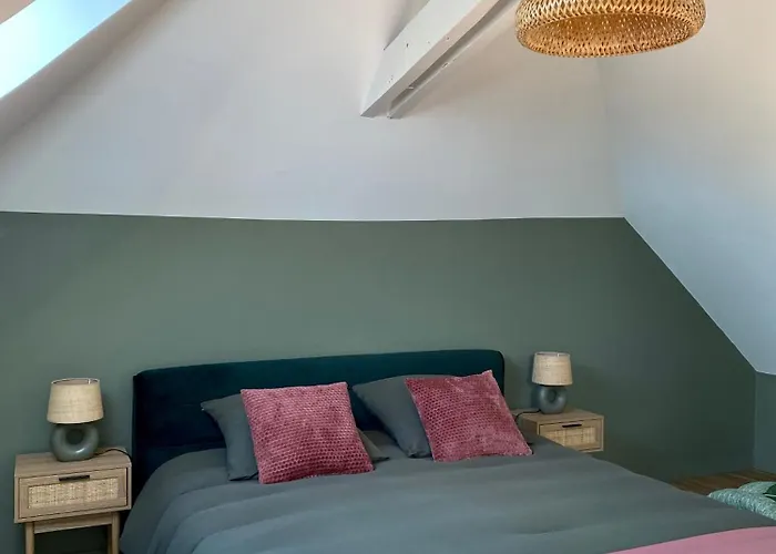 Les Lotus De Belle-yle Bed & Breakfast